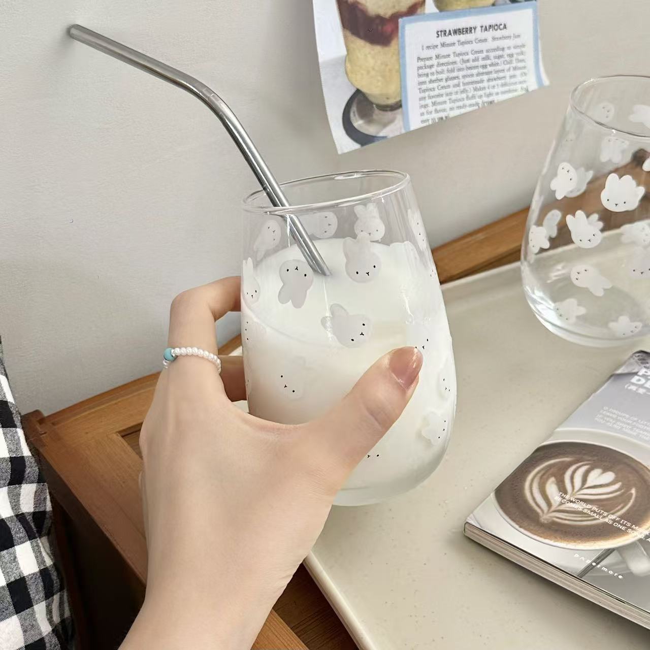 Niedlicher Miffy-Kaninchen-Dru – Coffee Tea Drink Bewertung und Preis