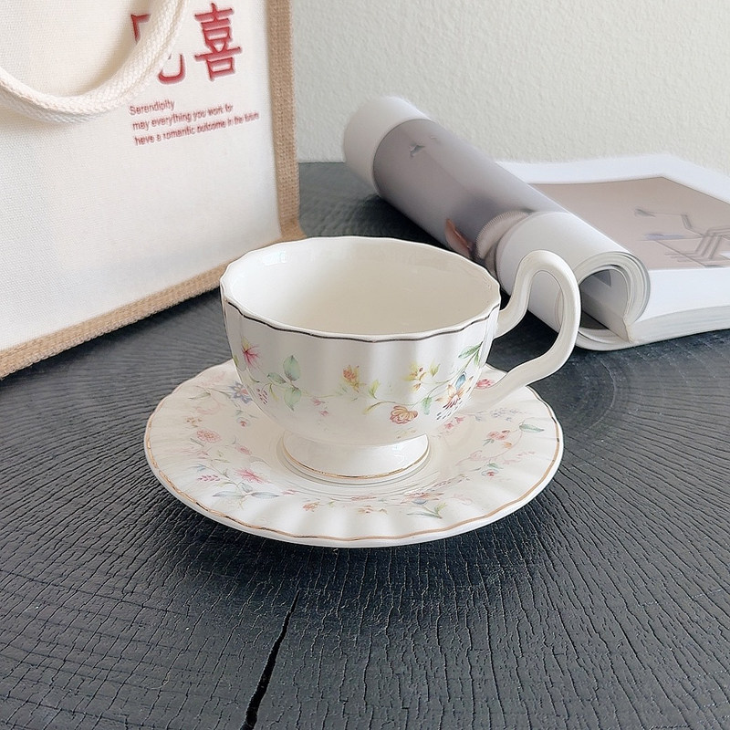 Goldverziertes Blumenmuster Ka – Draw Coffee And Tea Bewertung und Preis